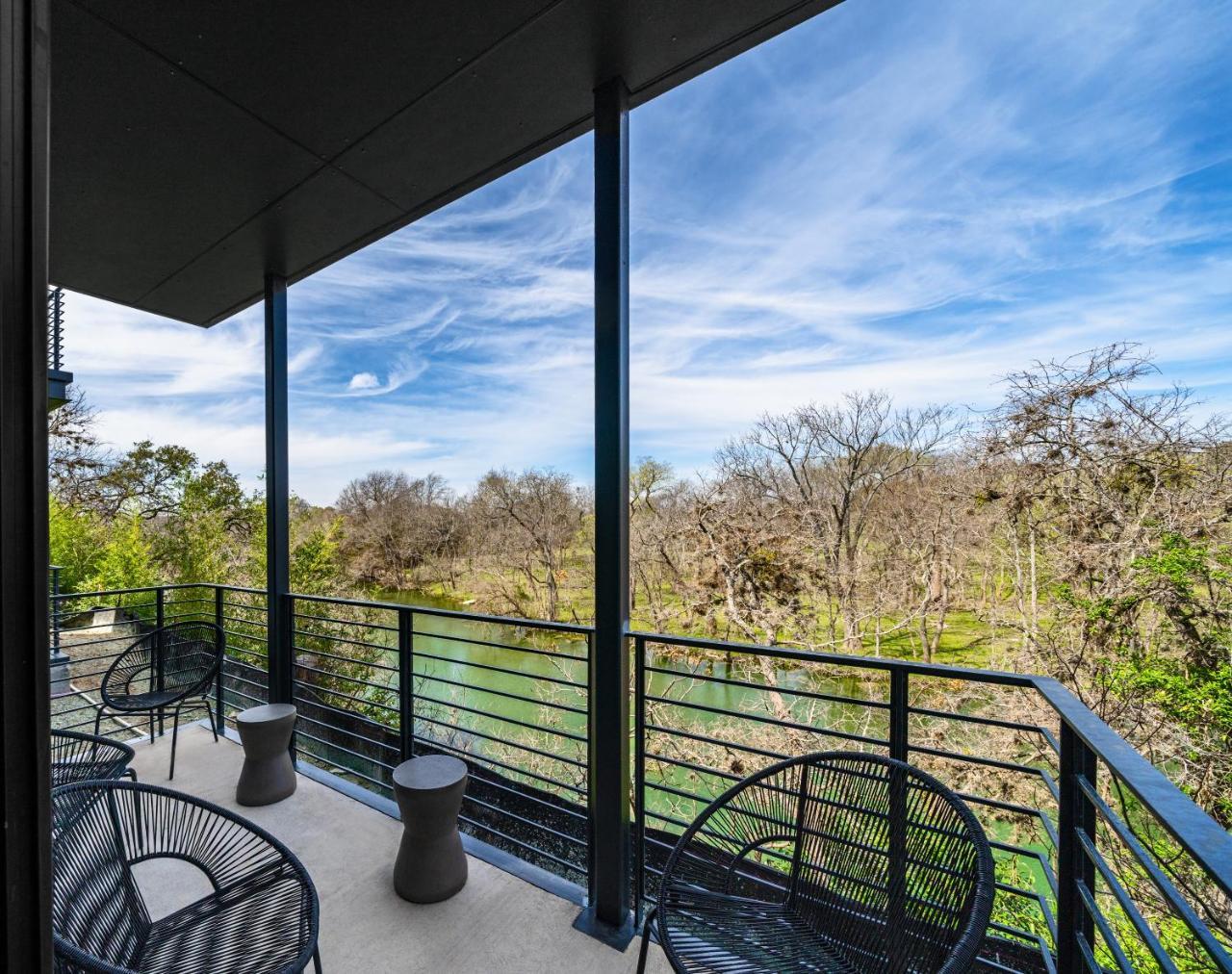 The Ruby Hotel Round Rock Exteriör bild